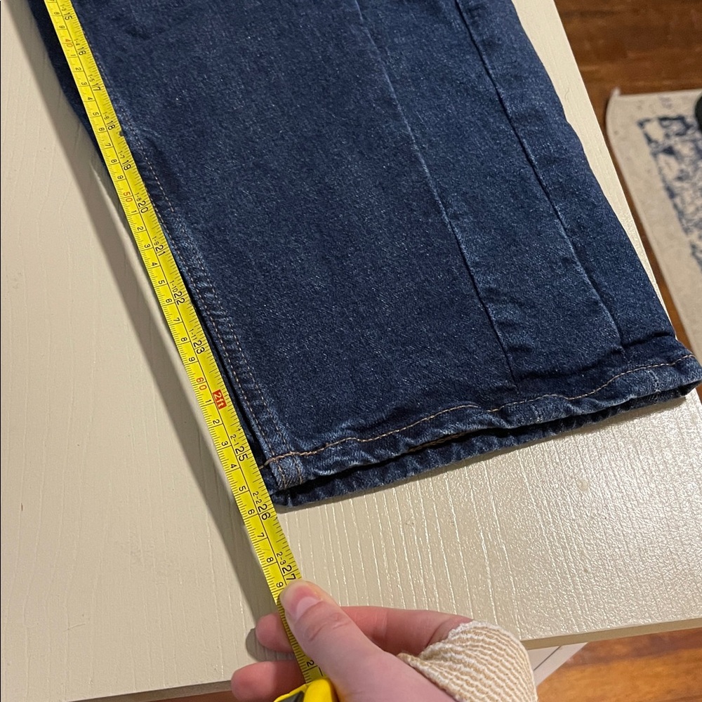 Old Navy Dark Blue Barrel Leg Jeans- Size 6 - Picture 5 of 11